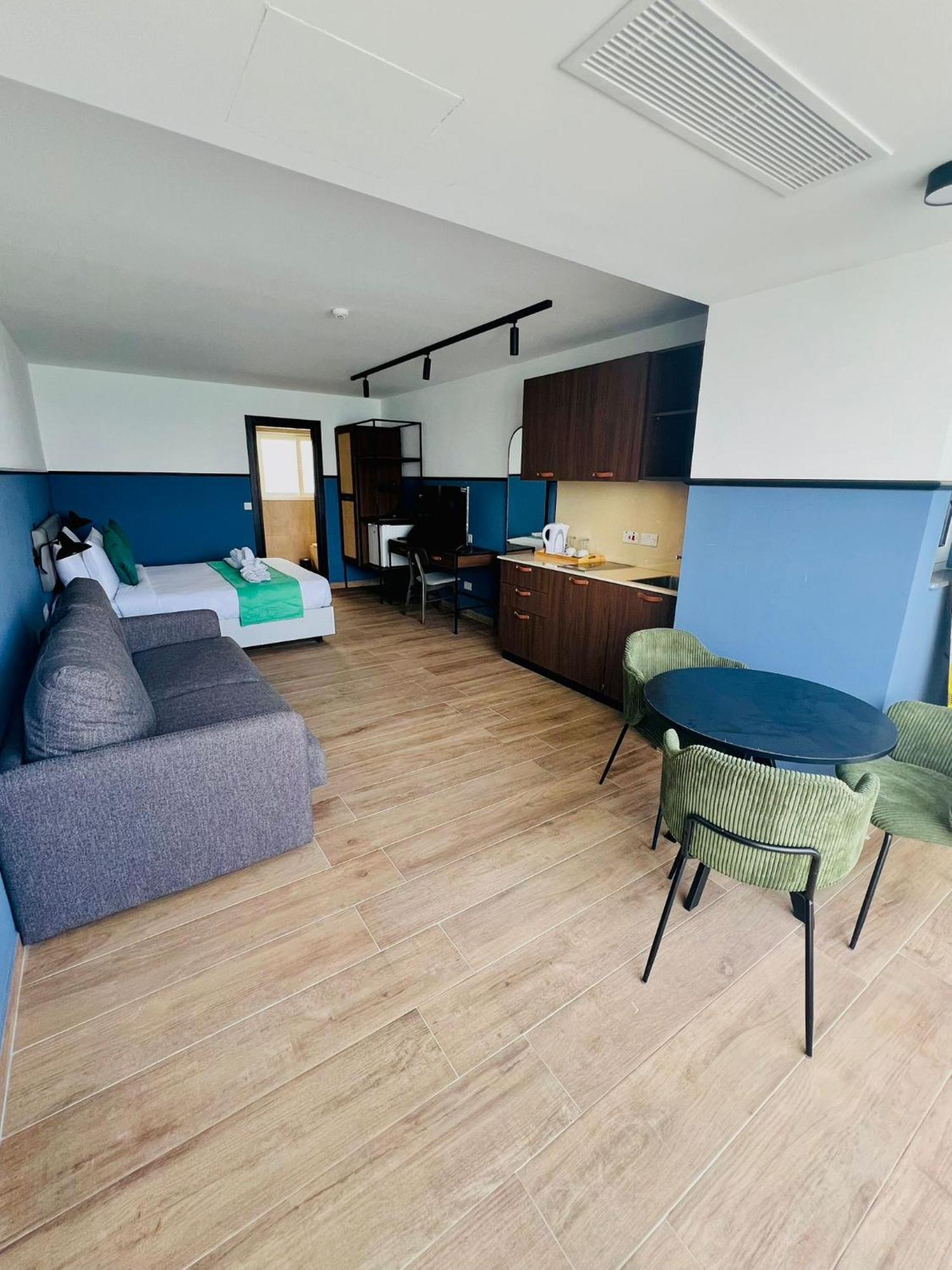South32 Hotel Birzebbuga Luaran gambar